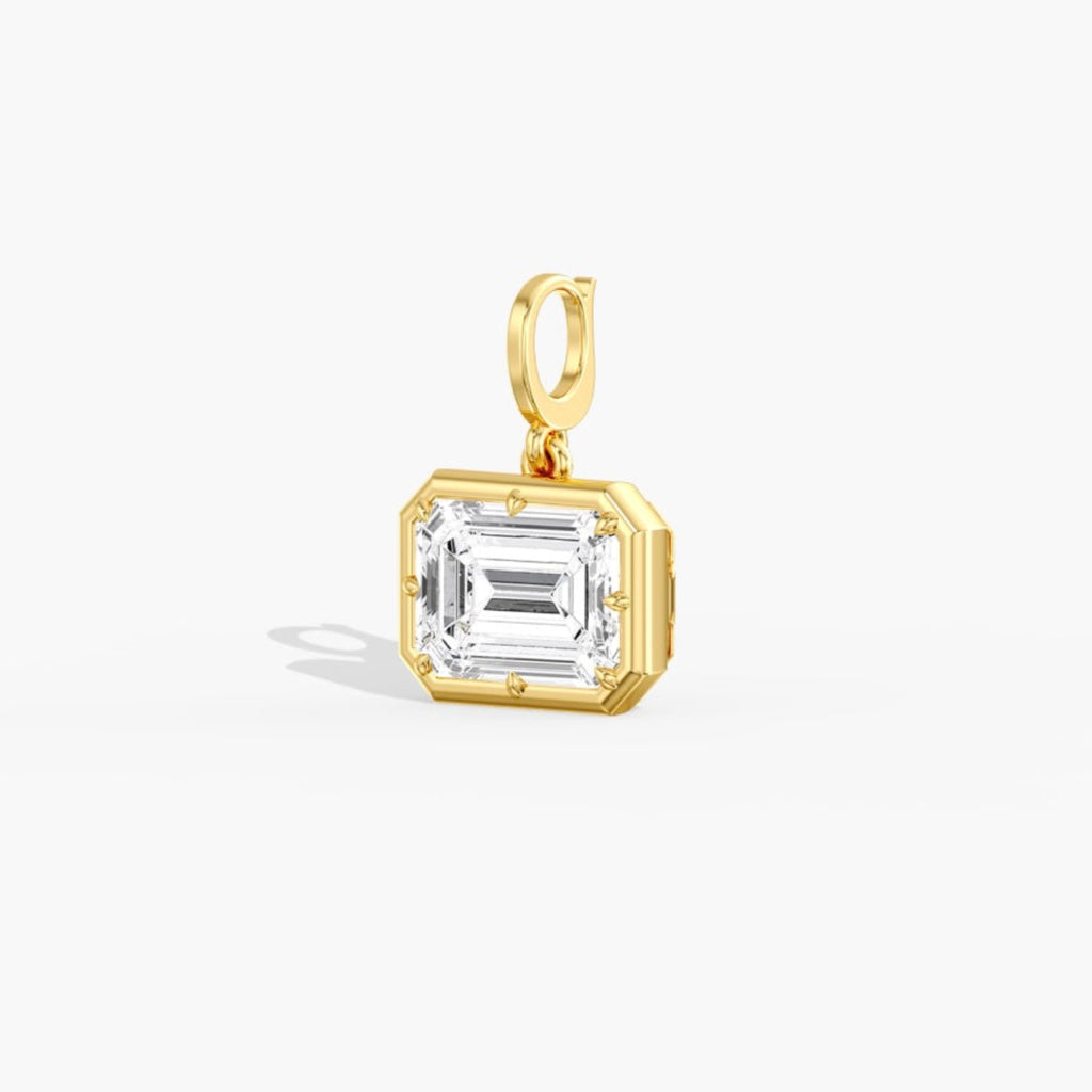 Aura Emerald Shaped Lab Diamond Pendant